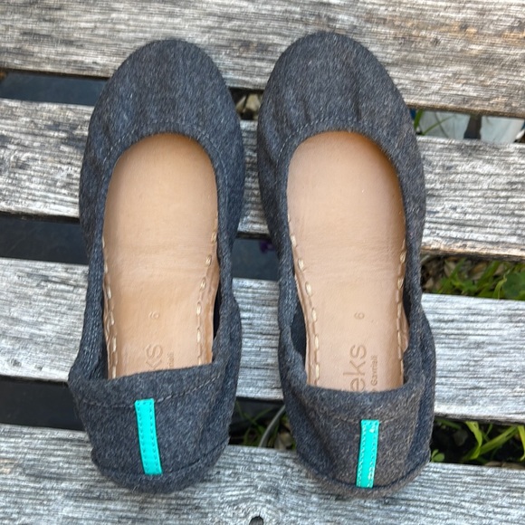 Tieks greystone size size 6 - Picture 7 of 16